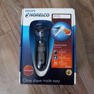 Philips Norelco Electric Razer Rechargeable Shavers 6945XL Brand New Sealed